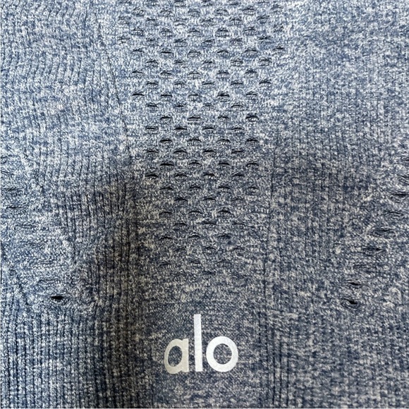 Blue Knit Women's Top - Picture 4 of 4